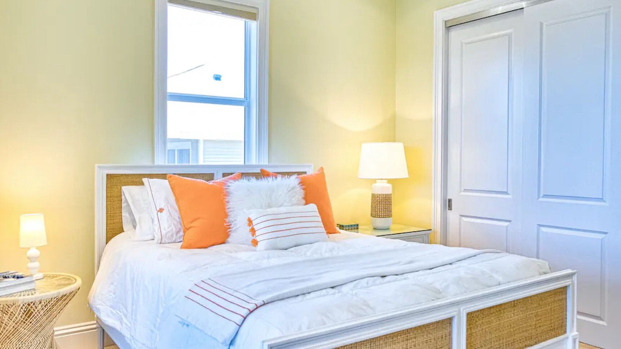 Photo of Bedroom in Murex Lakes