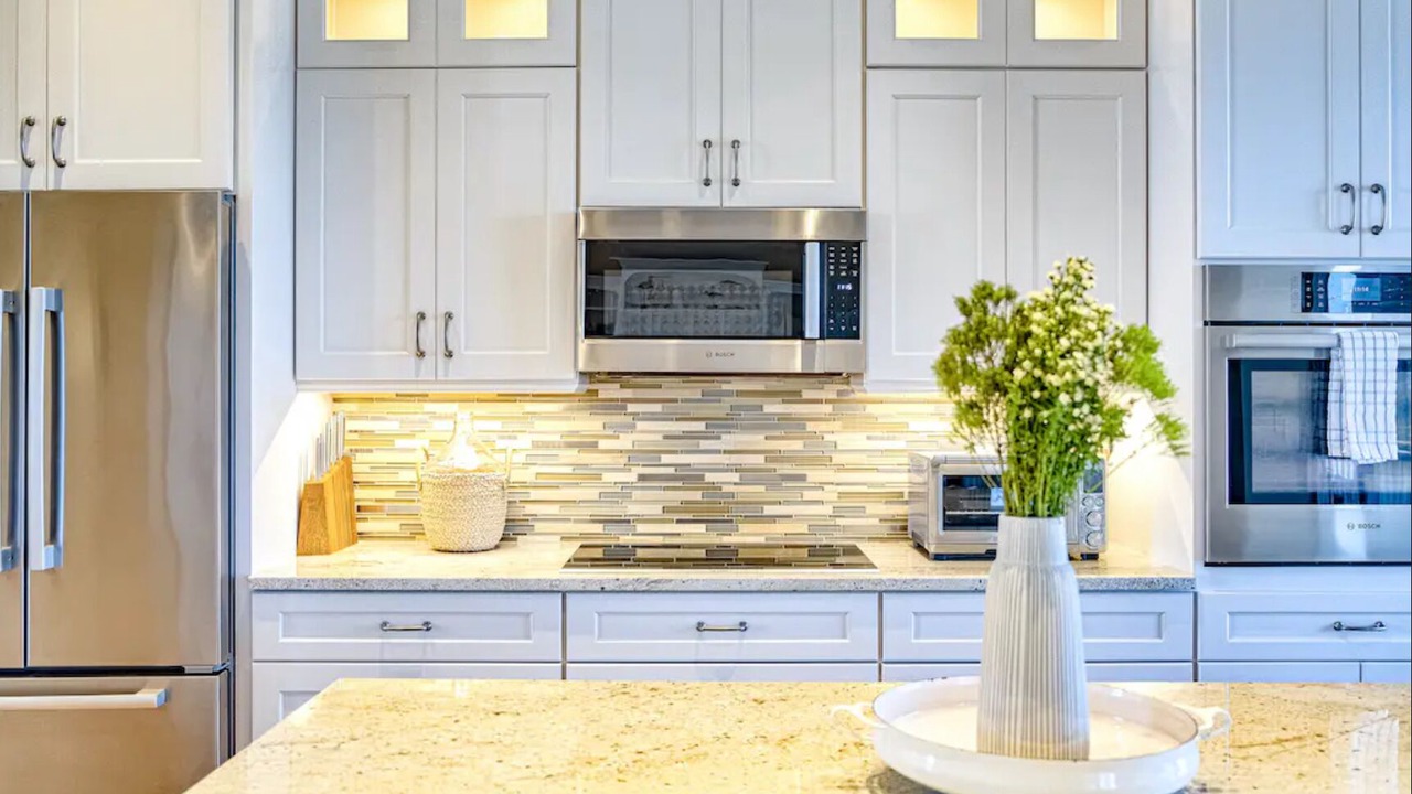 Photo of Kitchen in Murex Lakes