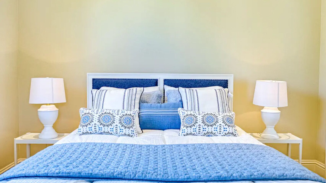 Photo of Bedroom in Murex Lakes