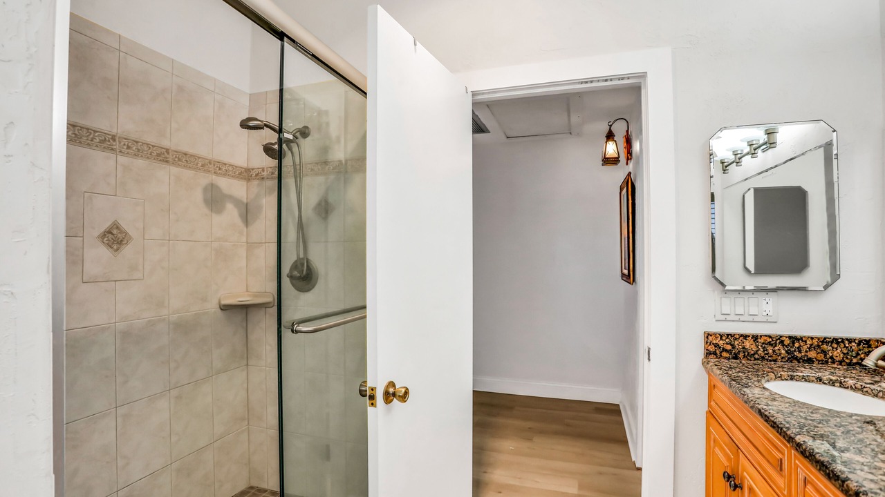 Photo of Bathroom in Painters Hill