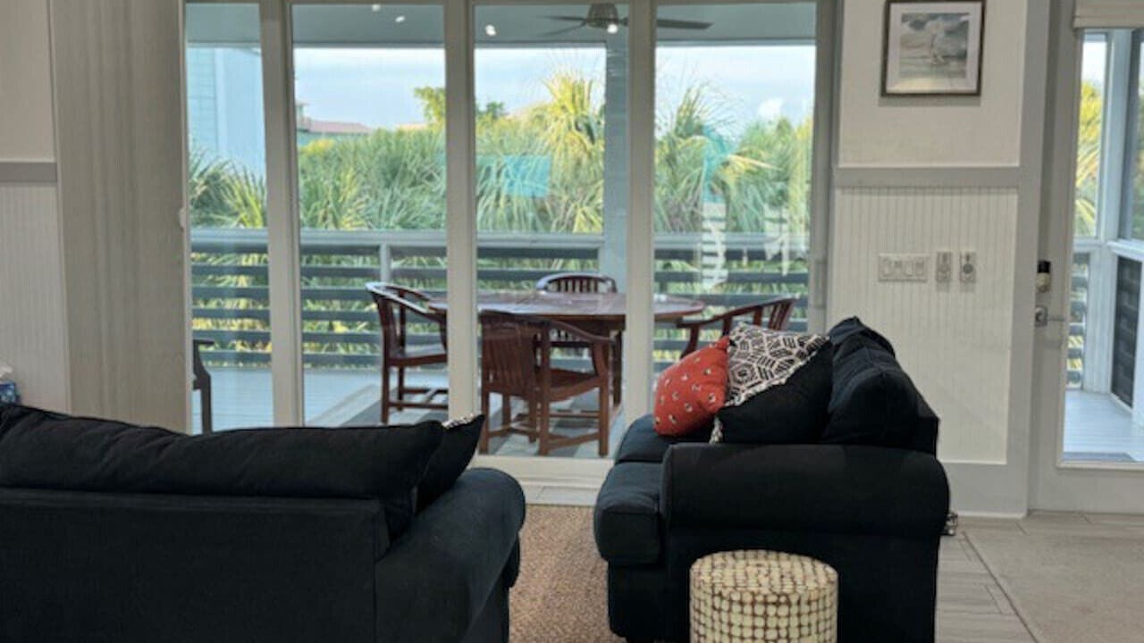 Photo of Livingroom in North Captiva