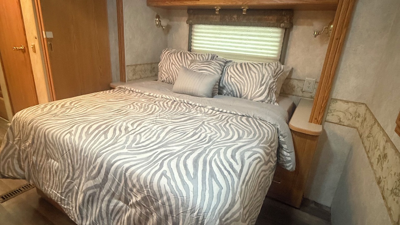 Photo of Bedroom in Ridge Manor