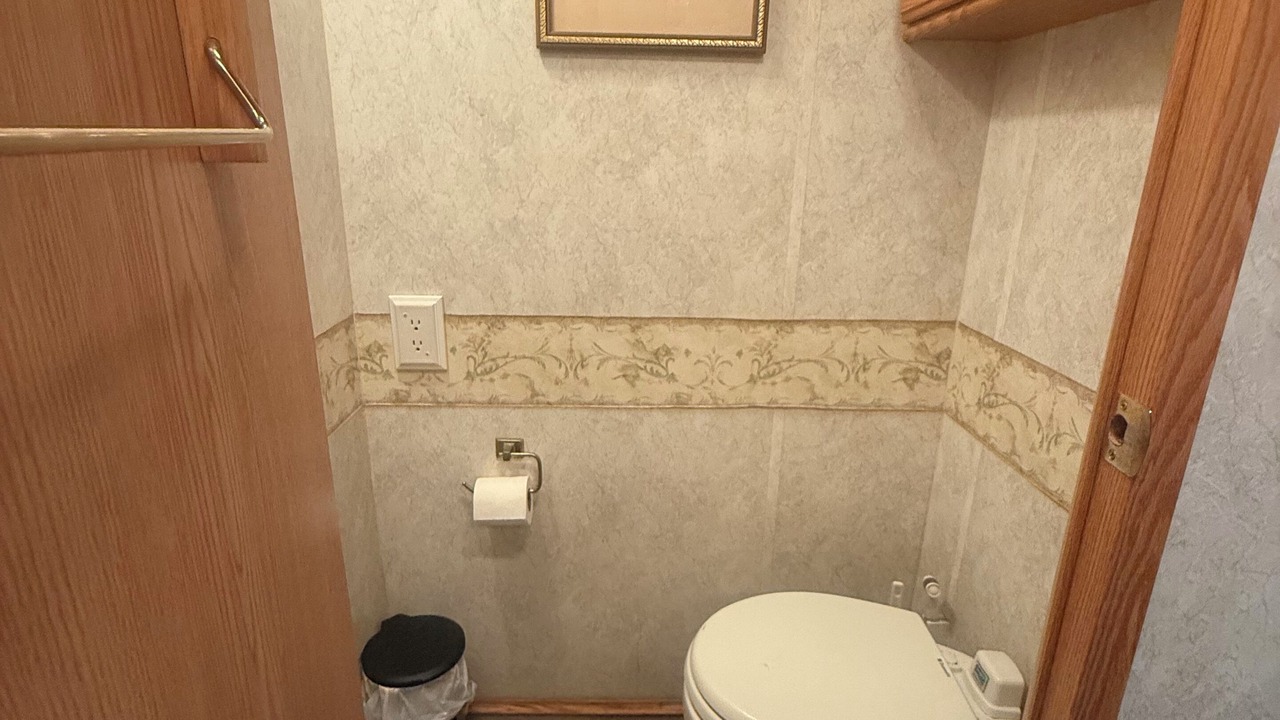 Photo of Bathroom in Ridge Manor