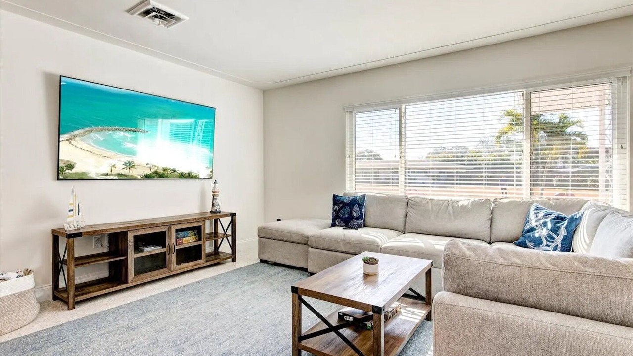 Photo of Livingroom in Southgate