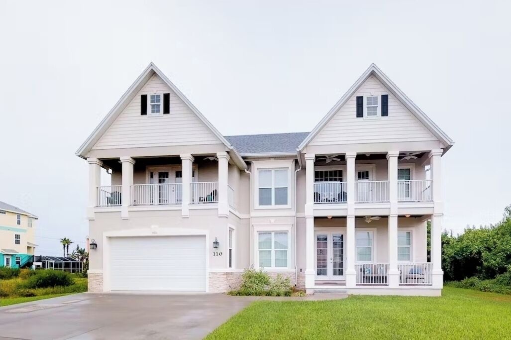 Photo of Outdoor in Avalon by the Sea