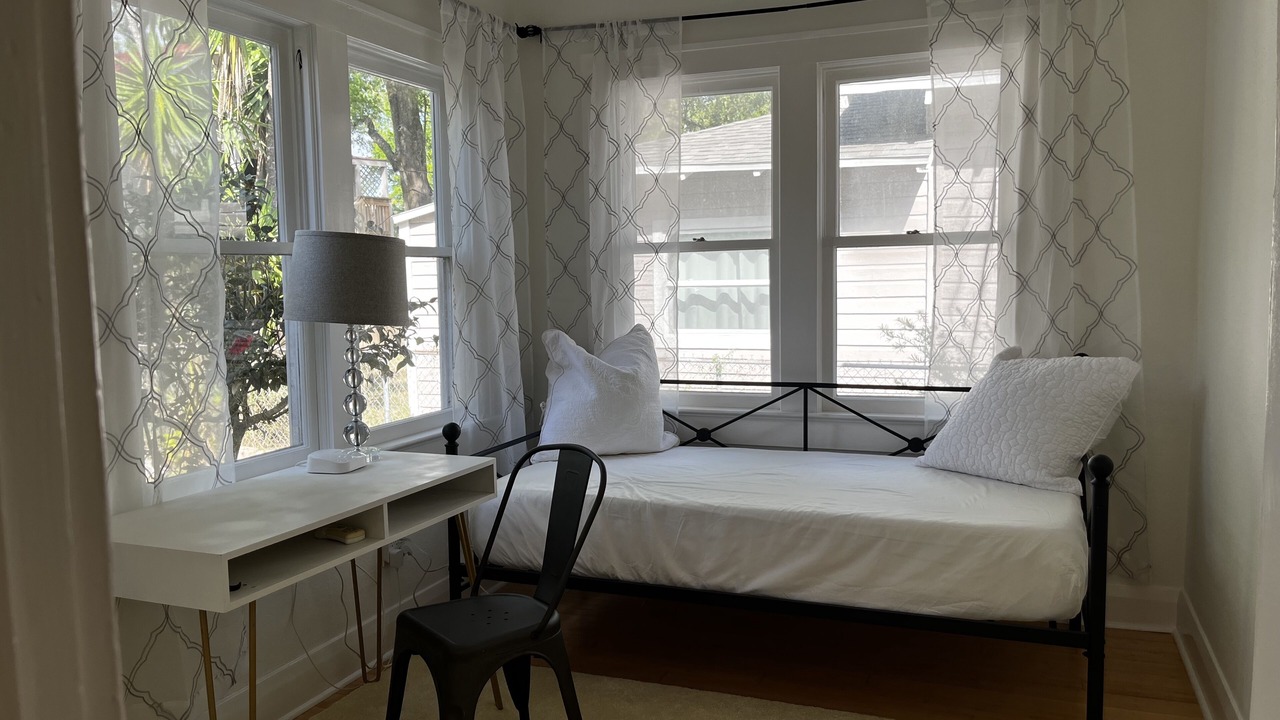 Photo of Bedroom in Dixieland