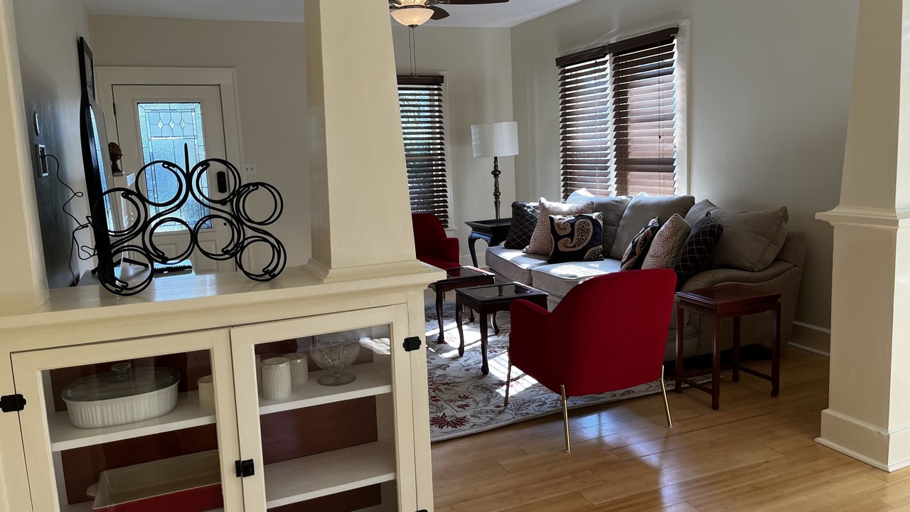 Photo of Livingroom in Dixieland