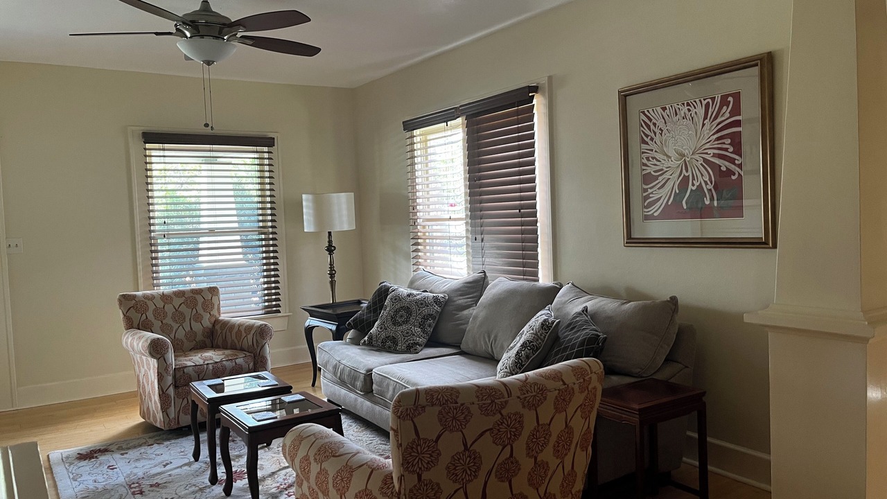 Photo of Livingroom in Dixieland