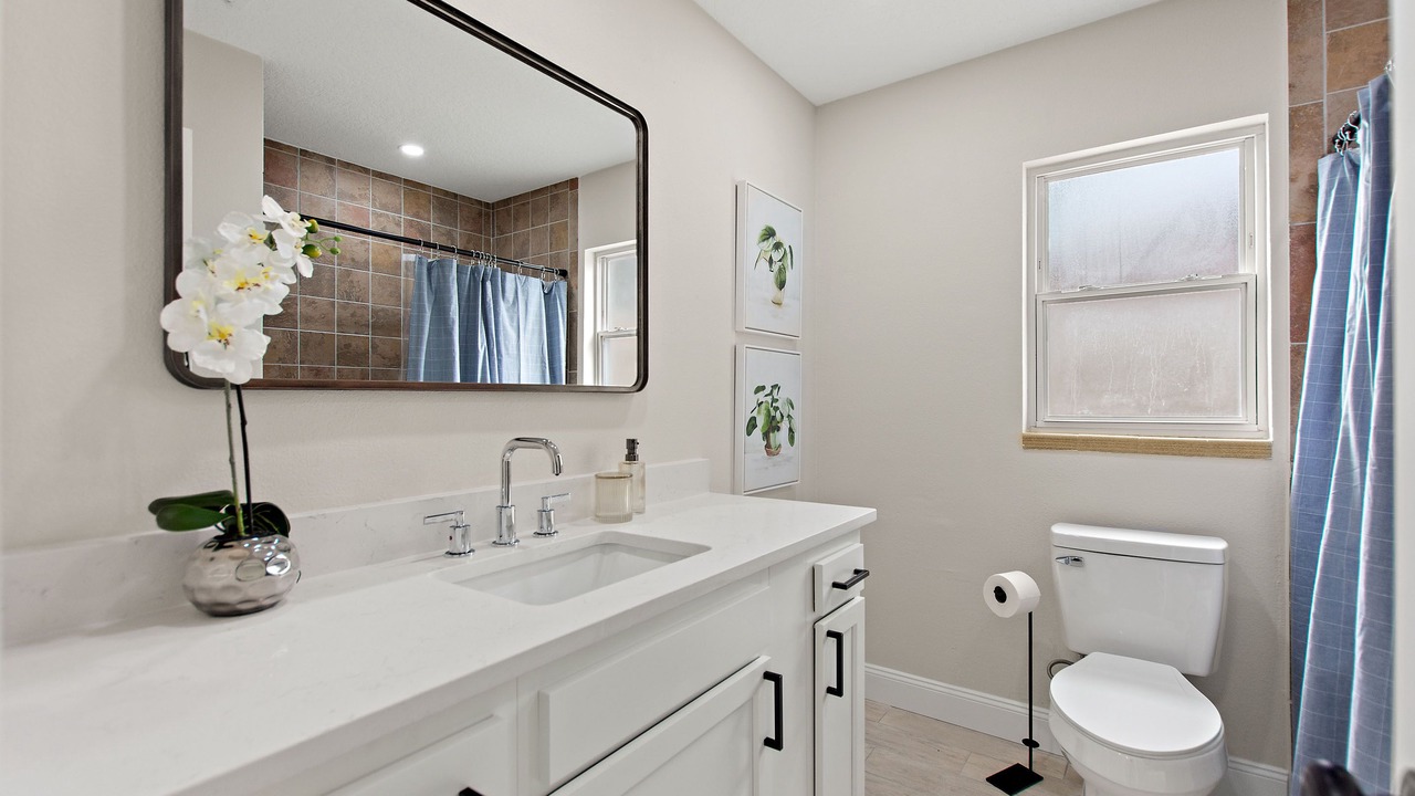 Photo of Bathroom in Sarasota Springs