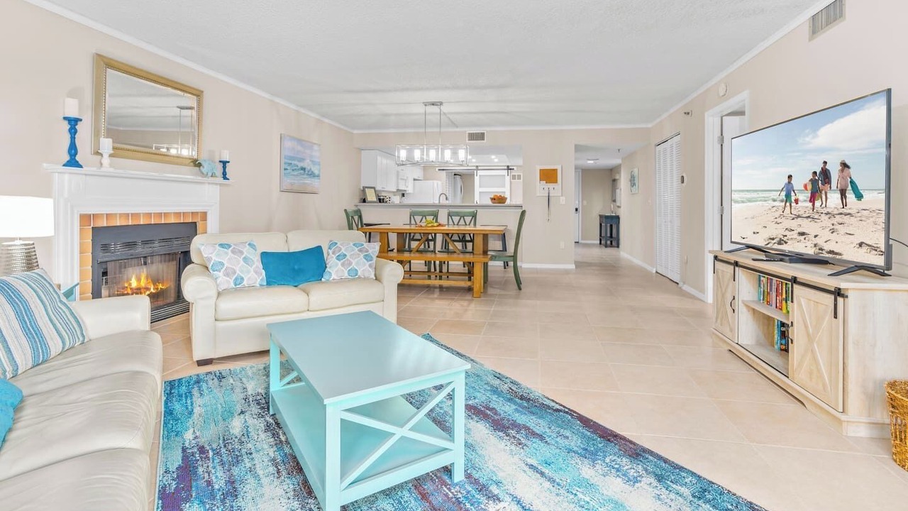 Photo of Livingroom in Indian Shores