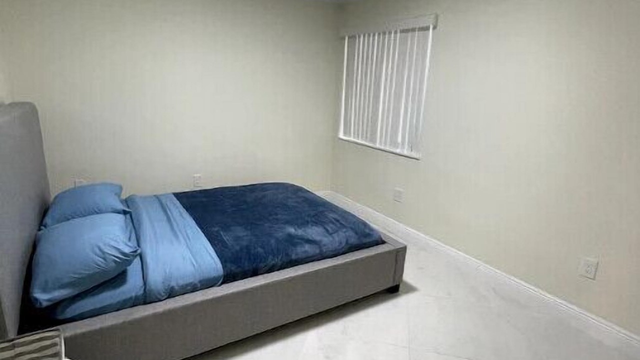 Photo of Bedroom in Midtown