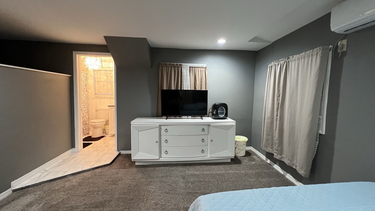 Photo of Bedroom in Plant City
