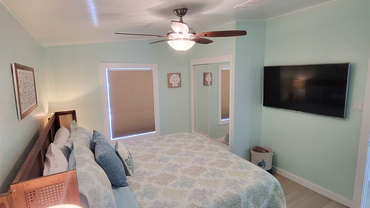 Photo of Bedroom in Cudjoe Key