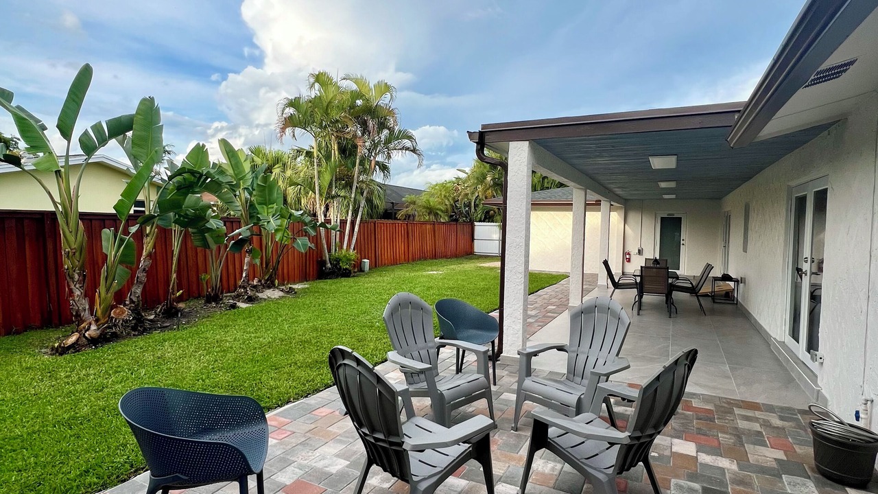 Photo of Outdoor in Royal Palm Beach