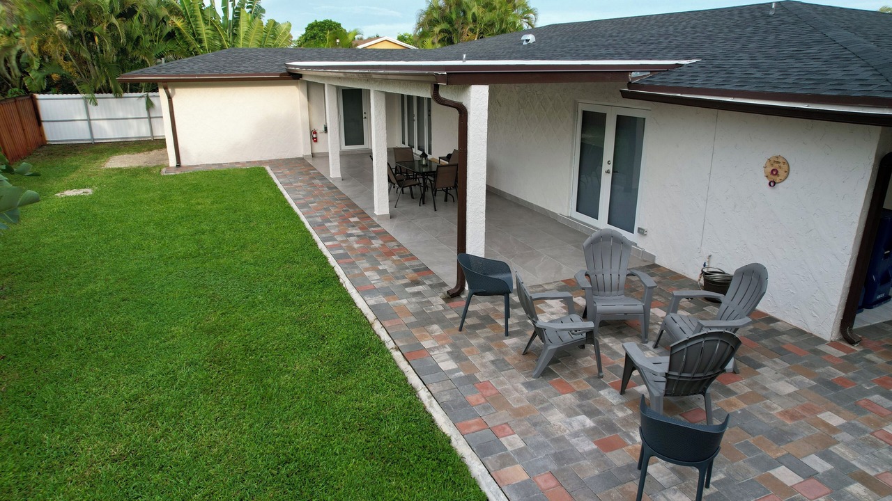 Photo of Outdoor in Royal Palm Beach