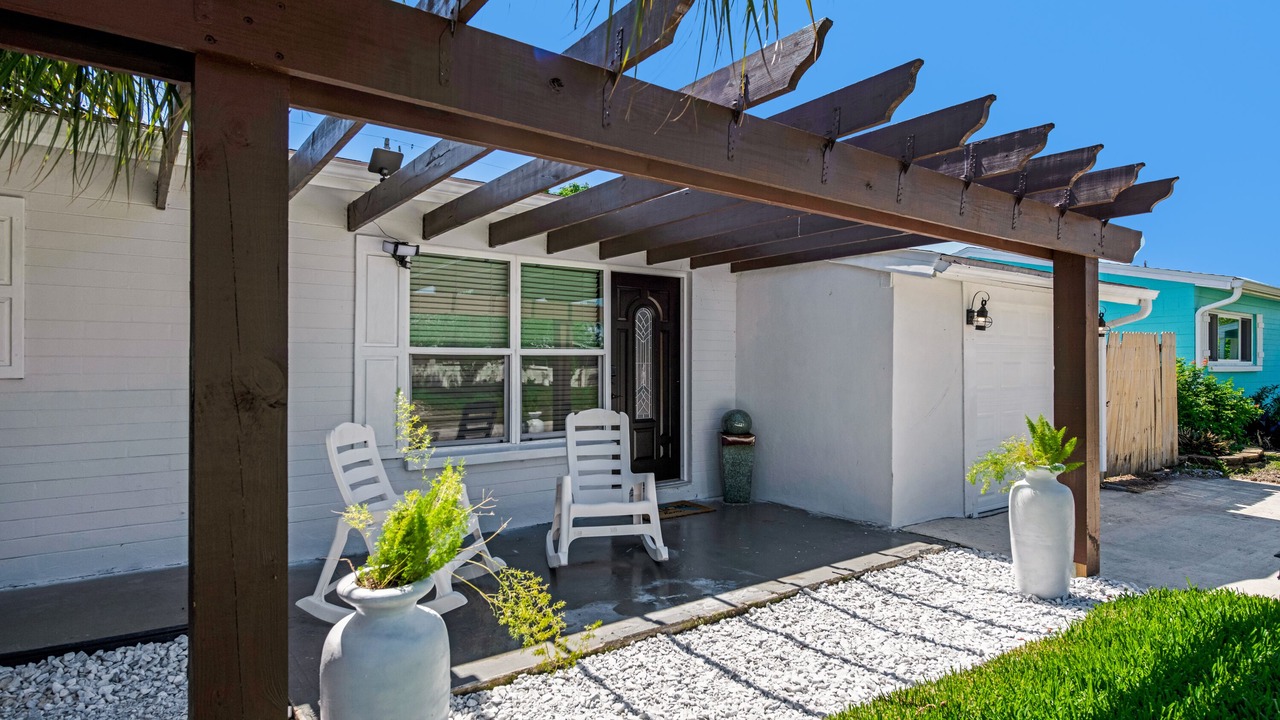 Photo of Patio Balcony in Ormond-by-the-Sea