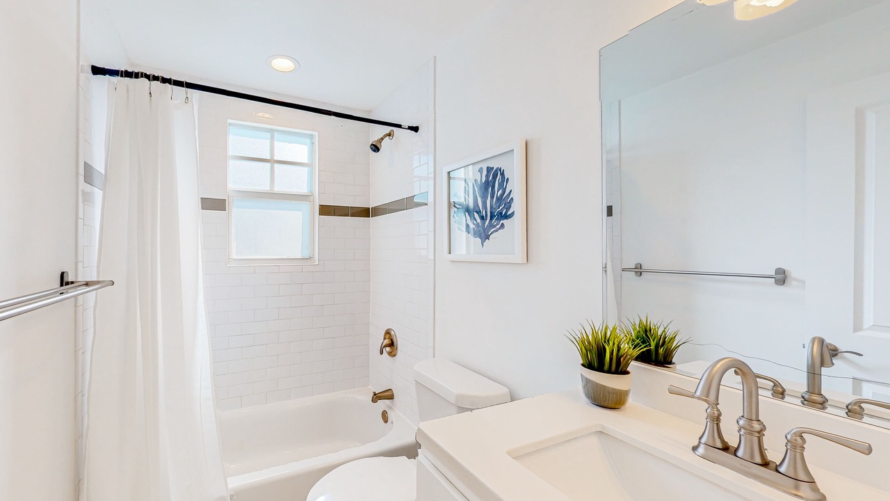 Photo of Bathroom in Flamingo Parks