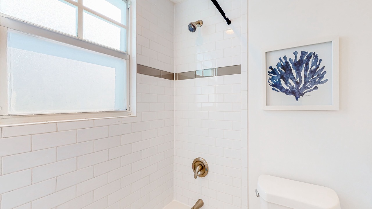 Photo of Bathroom in Flamingo Parks