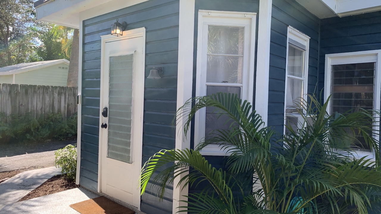Photo of Outdoor in Parrot Cove