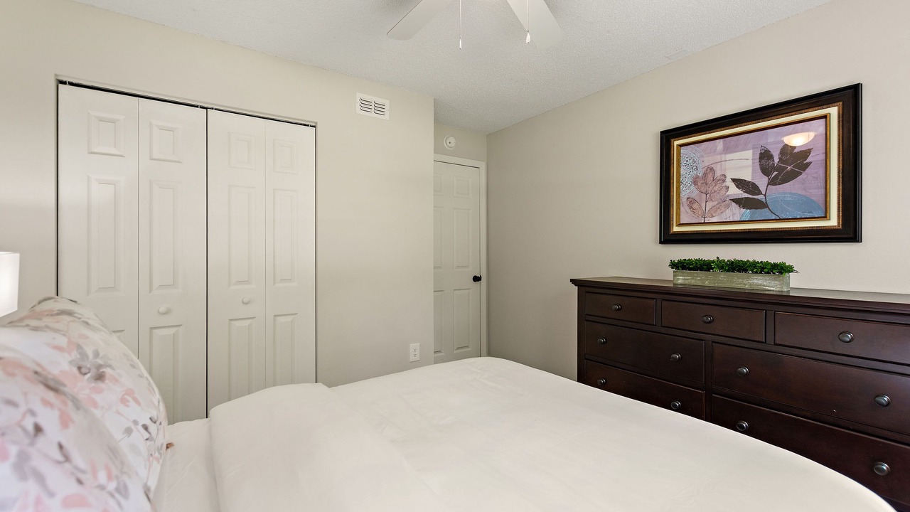 Photo of Bedroom in Sarasota Springs