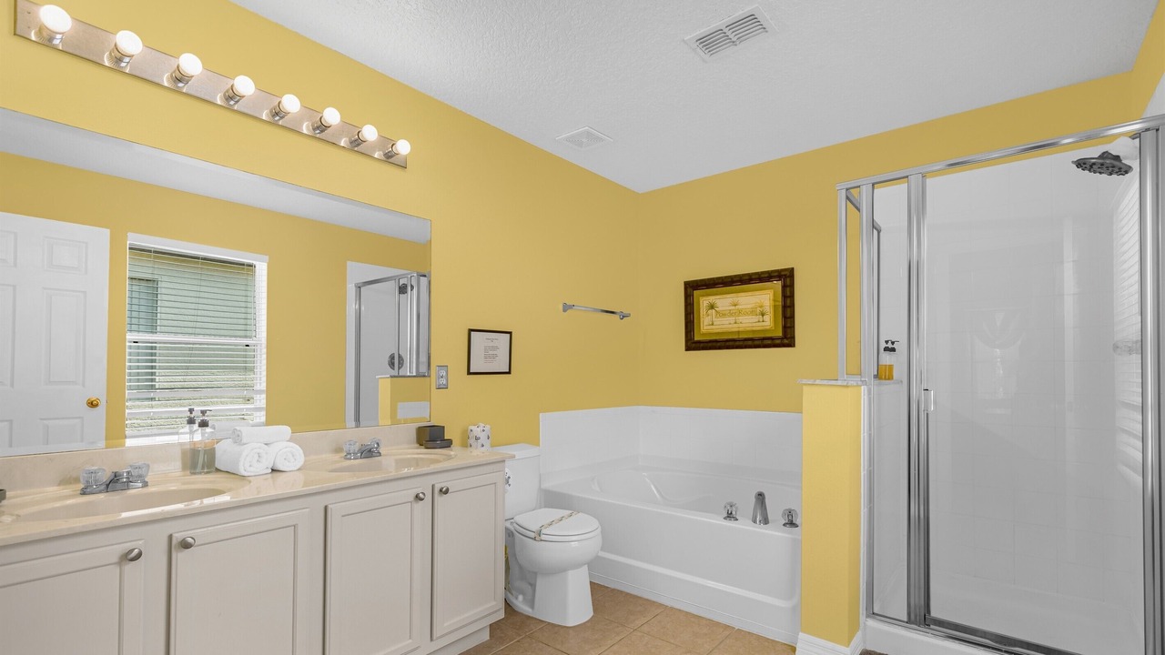 Photo of Bathroom in Windwood Bay