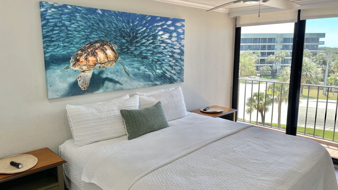 Photo of Bedroom in Tequesta