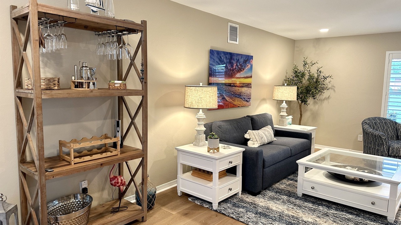 Photo of Livingroom in Palm River Estates