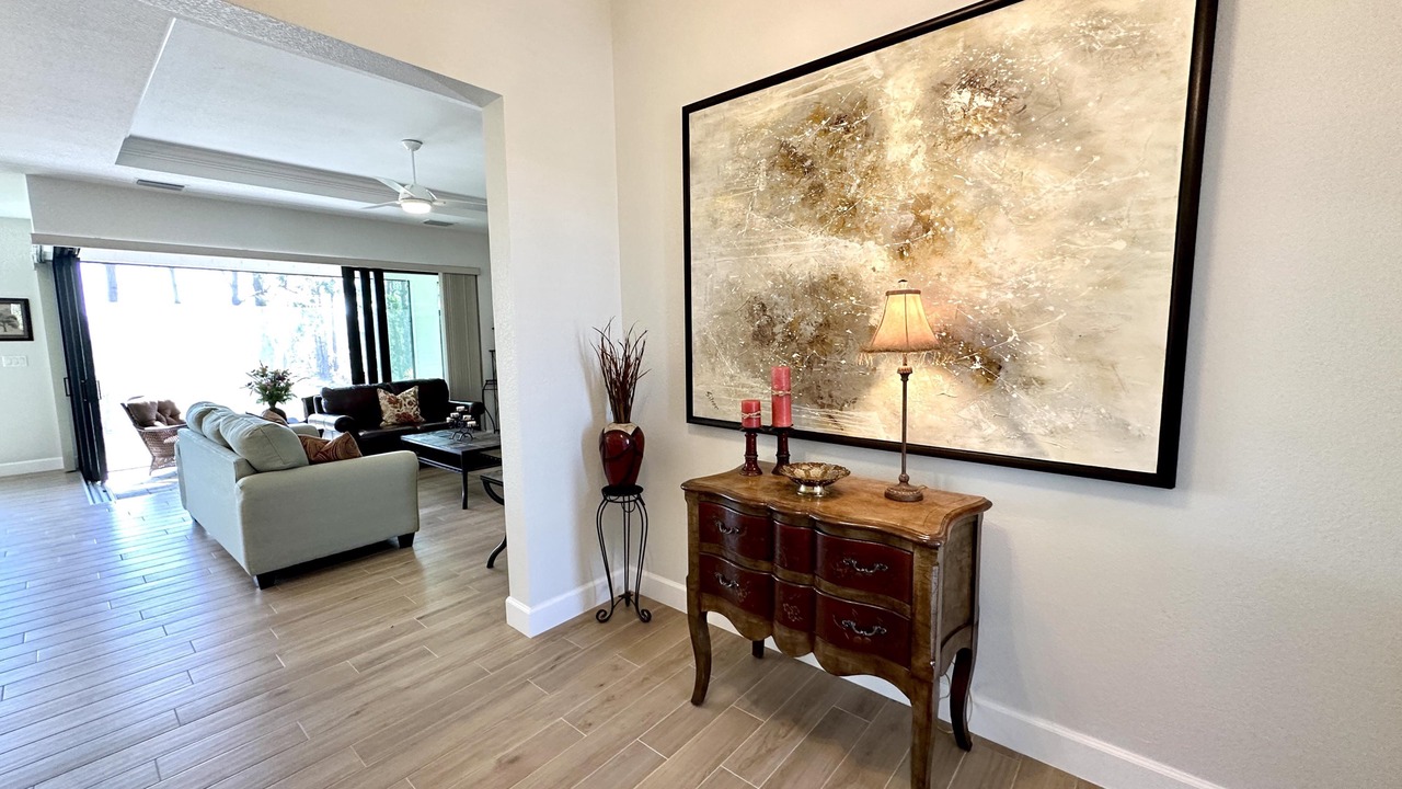 Photo of Livingroom in Pine Valley