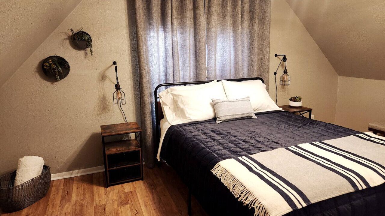 Photo of Bedroom in Downtown Dunedin
