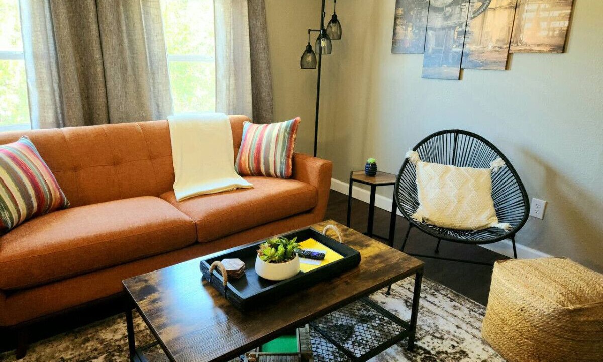 Photo of Livingroom in Downtown Dunedin