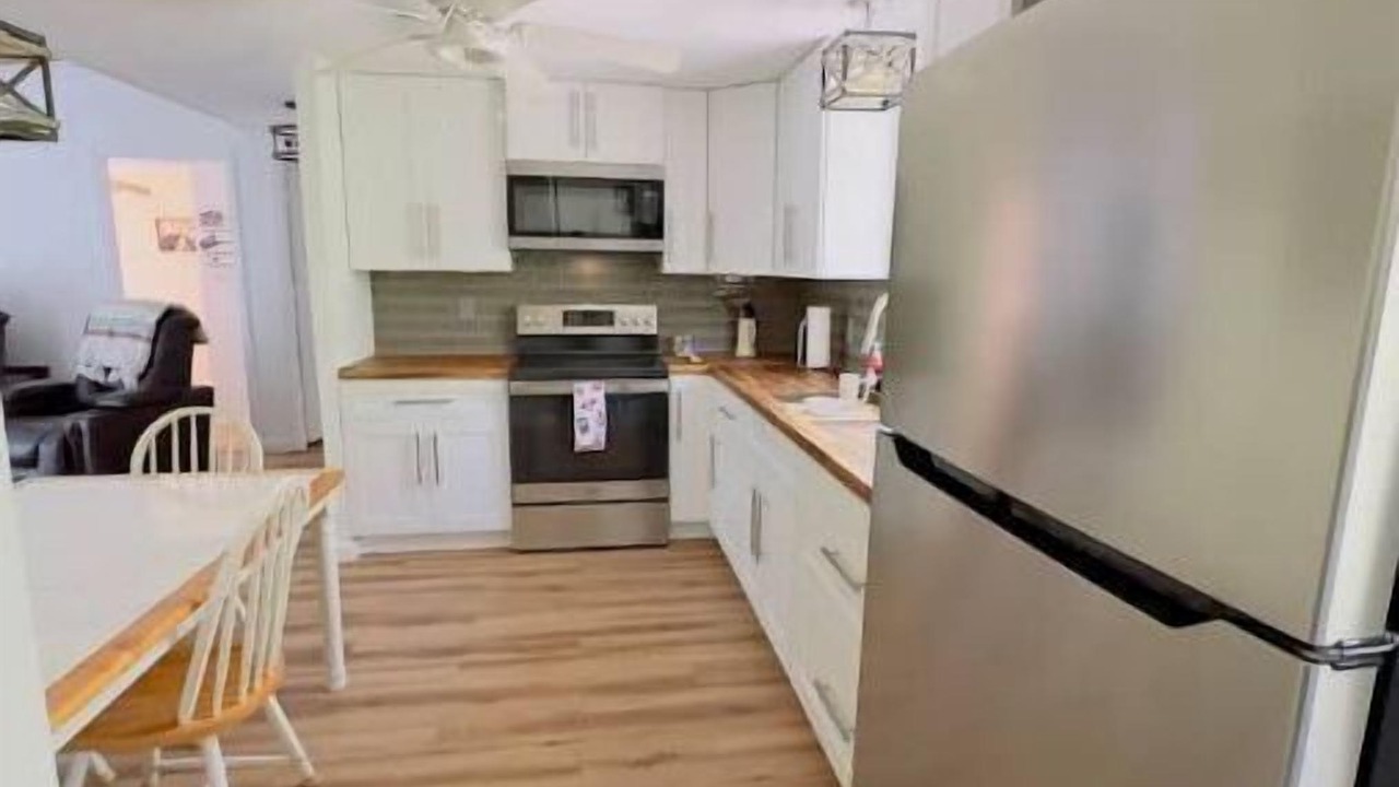 Photo of Kitchen in Plantation Island