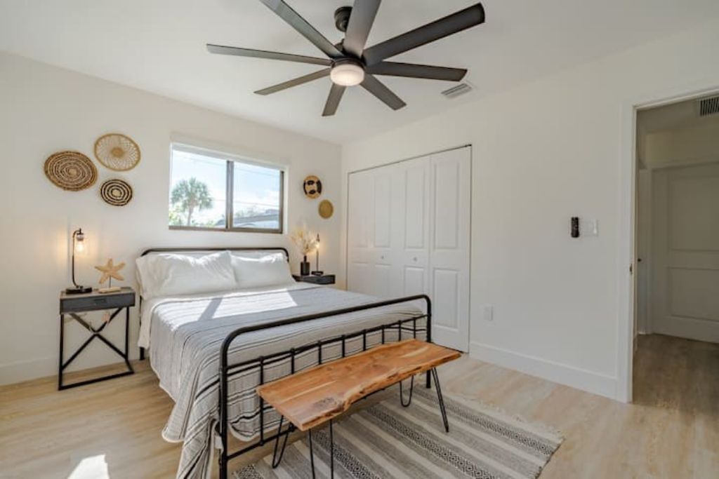Photo of Bedroom in Homestead