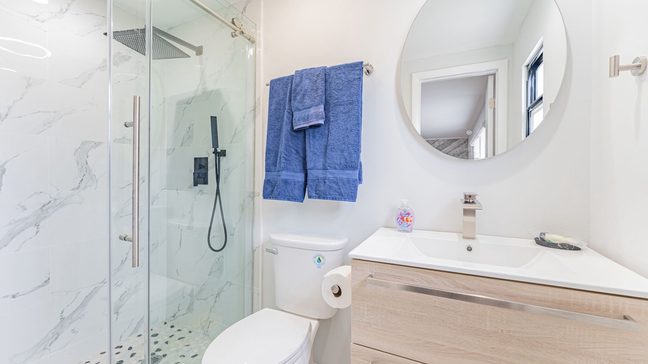 Photo of Bathroom in Bay Crest Park