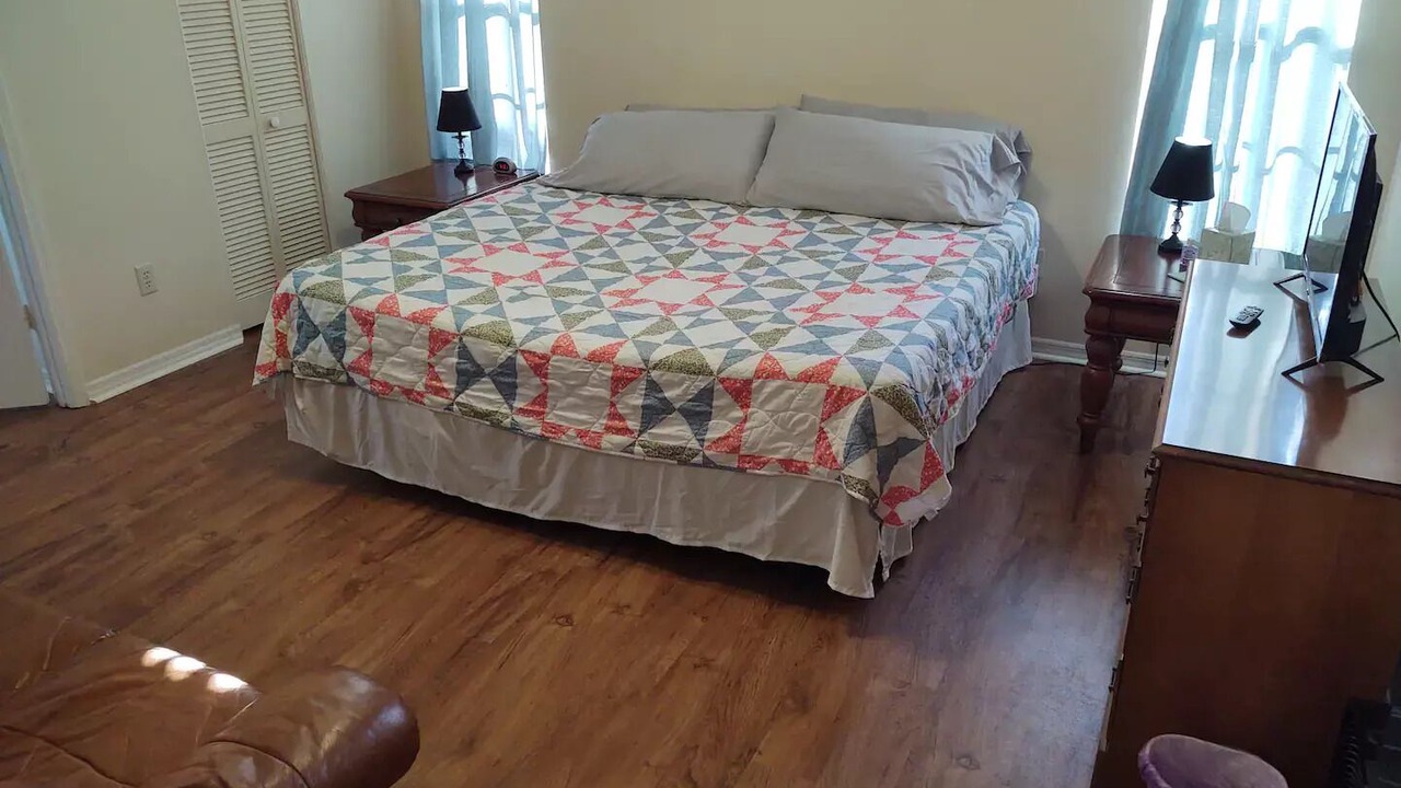 Photo of Bedroom in Titusville
