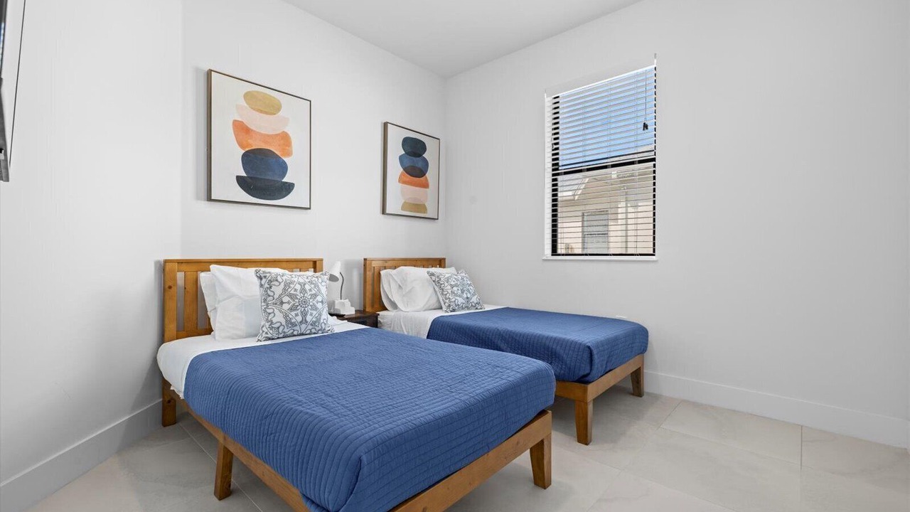 Photo of Bedroom in East Naples