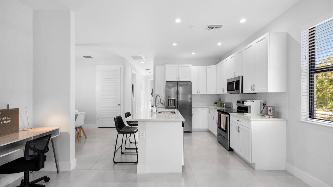 Photo of Livingroom in East Naples