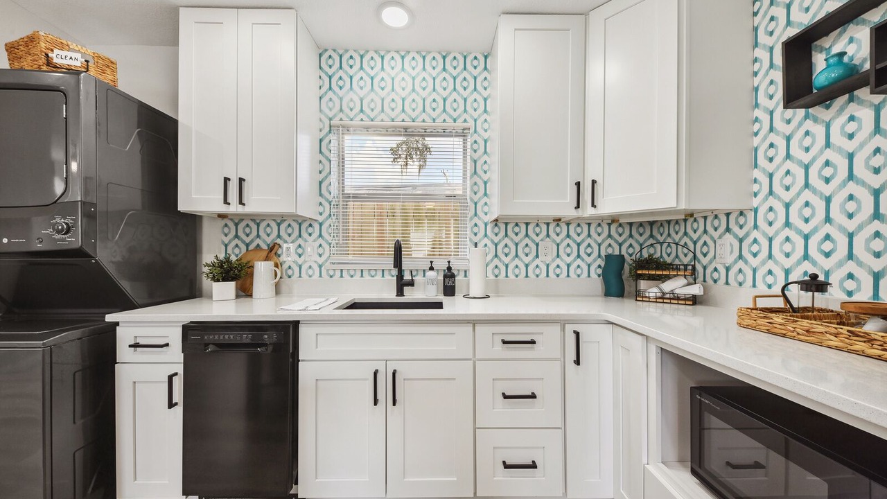 Photo of Kitchen in Lakeshore South