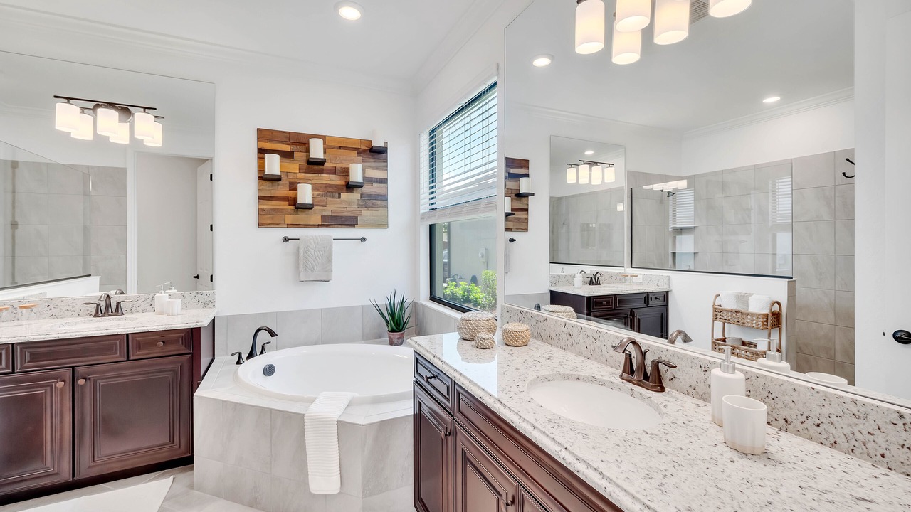 Photo of Bathroom in Lakewood Ranch
