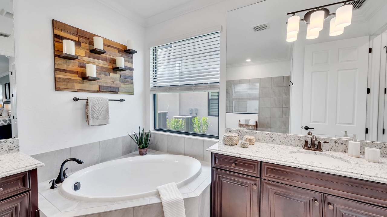 Photo of Bathroom in Lakewood Ranch