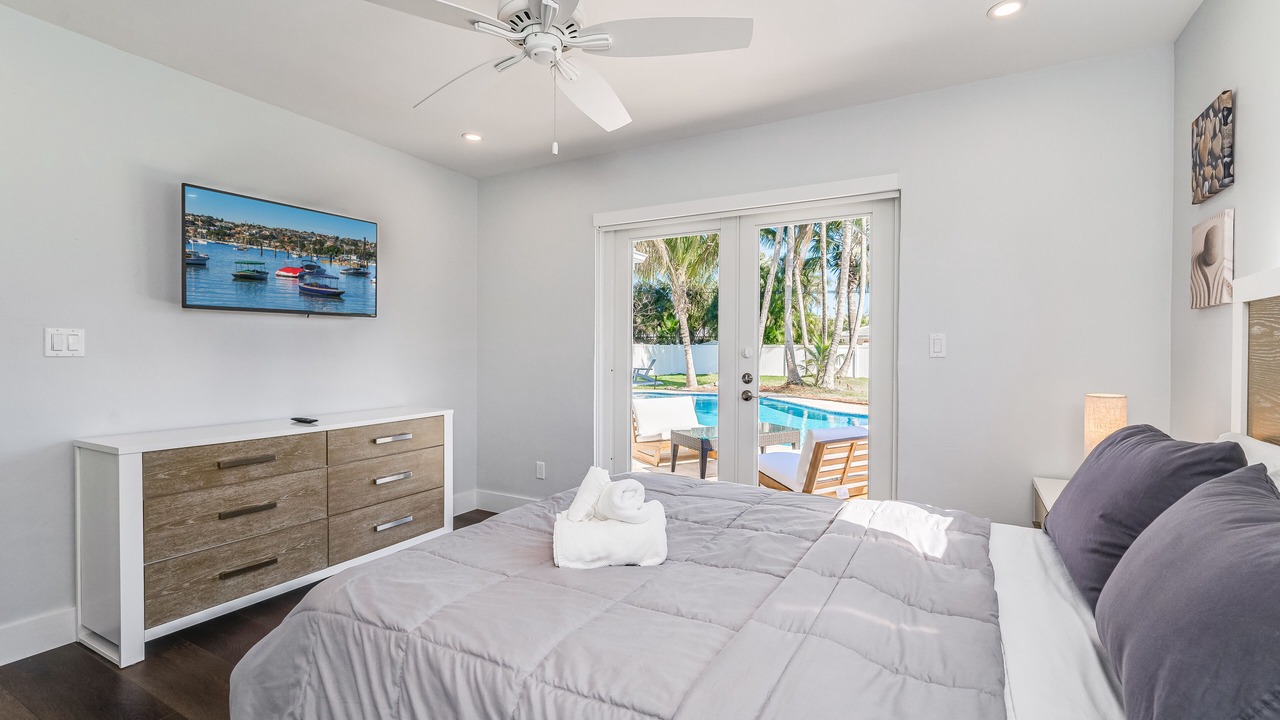 Photo of Bedroom in Harbor Village