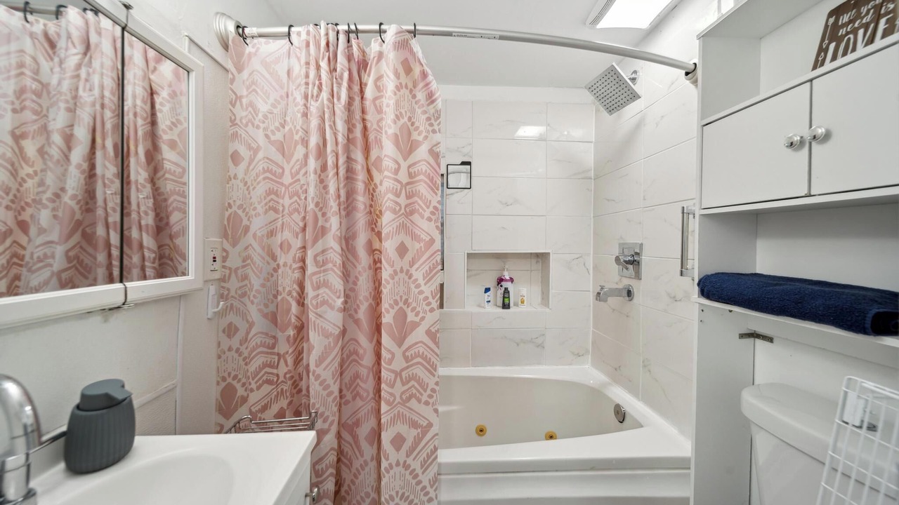 Photo of Bathroom in Palm Beach - West Palm Beach