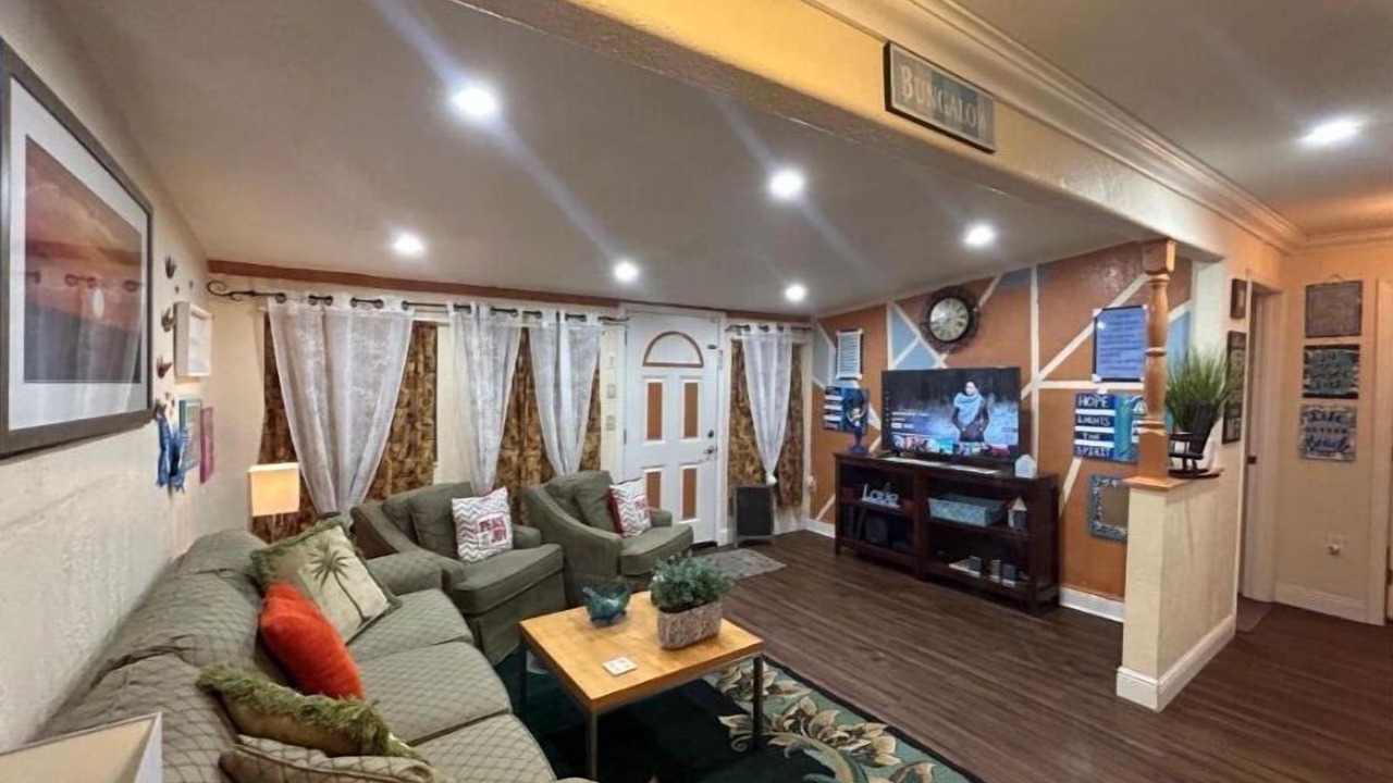 Photo of Livingroom in Spring Hill