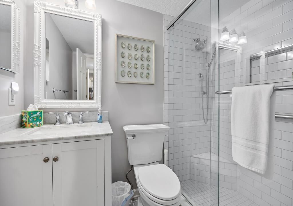 Photo of Bathroom in Sawgrass