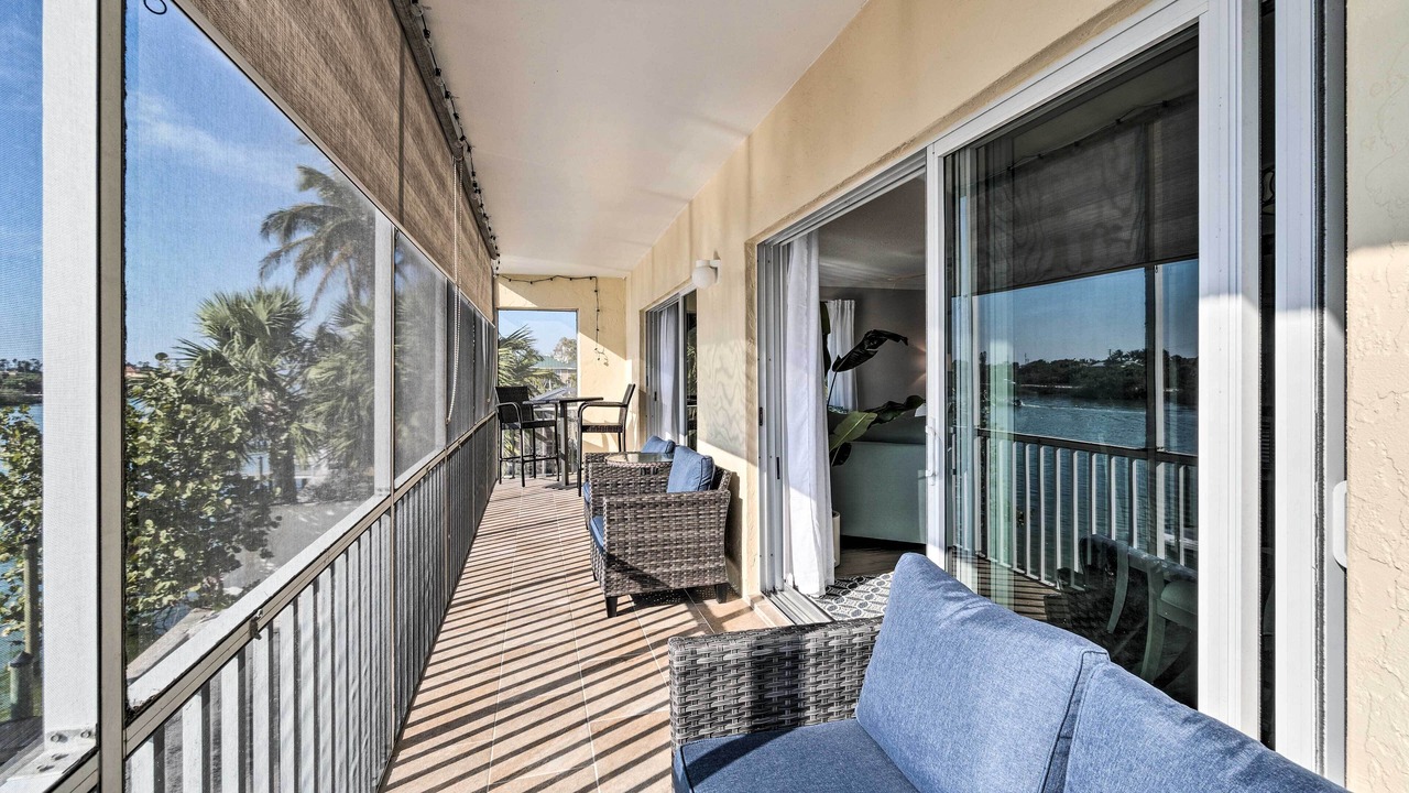 Photo of Patio Balcony in Laurel