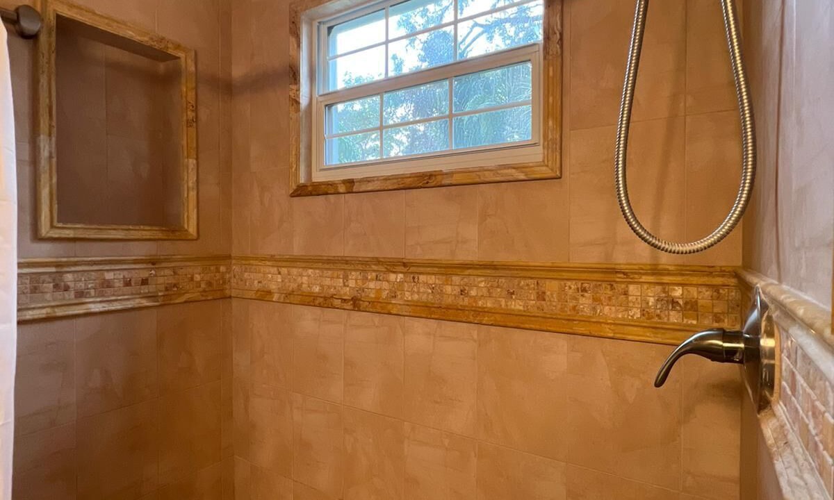 Photo of Bathroom in Pinellas Point