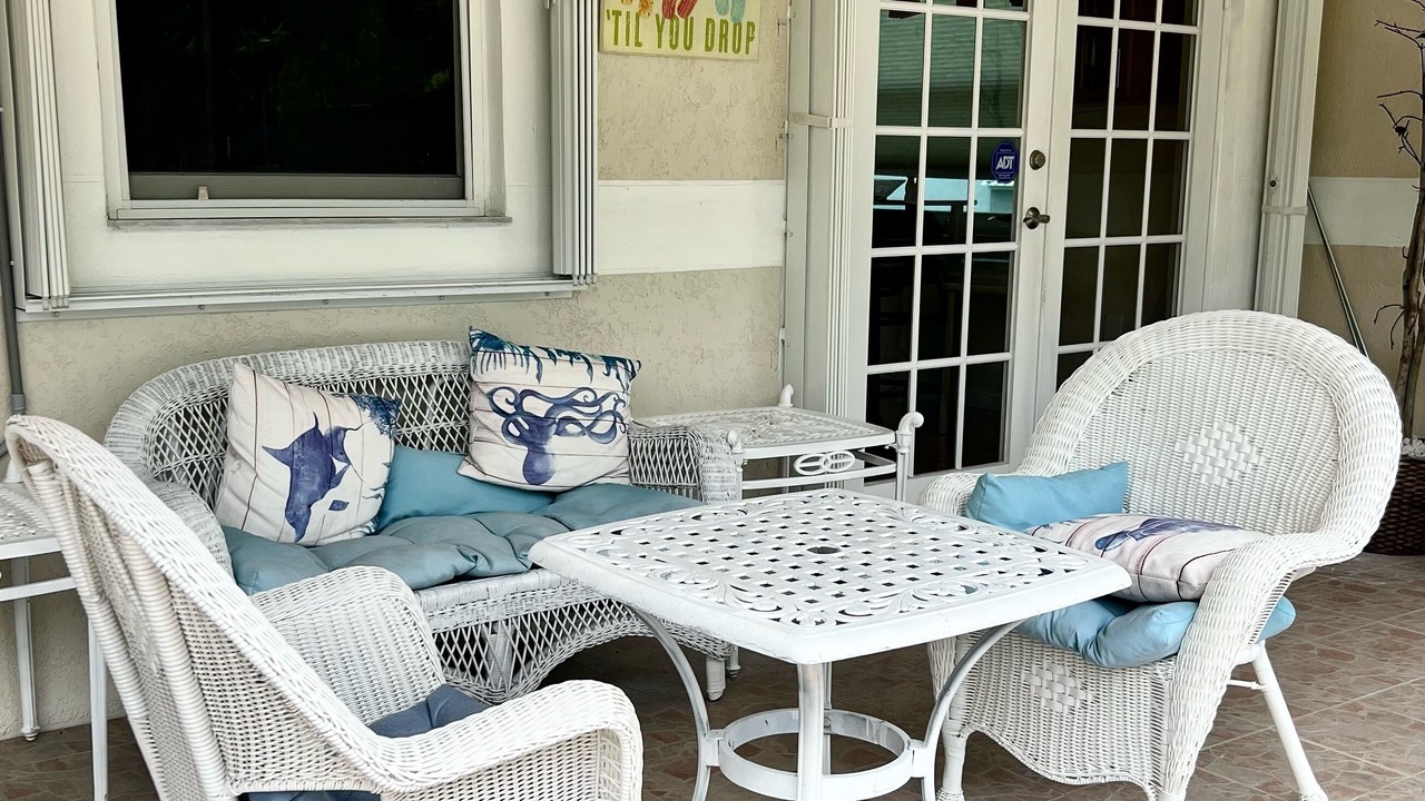 Photo of Patio Balcony in Sandalfoot Cove