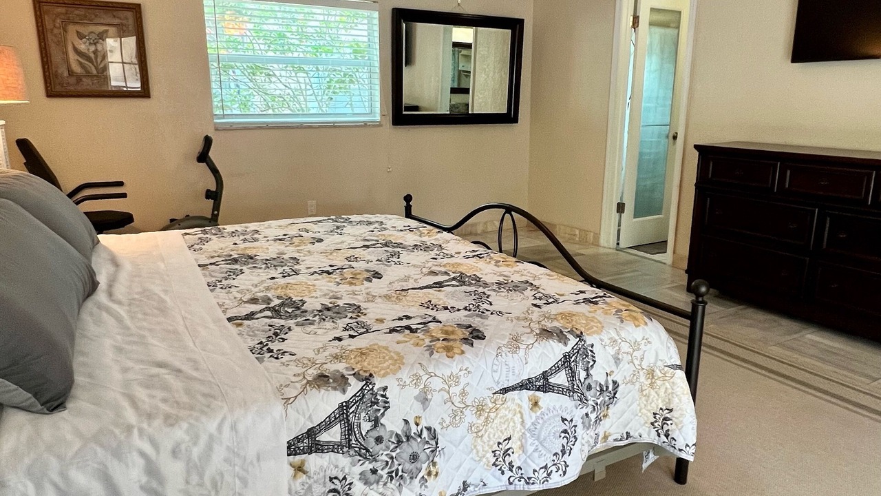 Photo of Bedroom in Sandalfoot Cove
