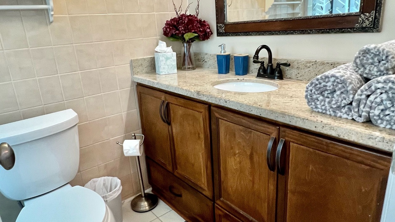 Photo of Bathroom in Sandalfoot Cove