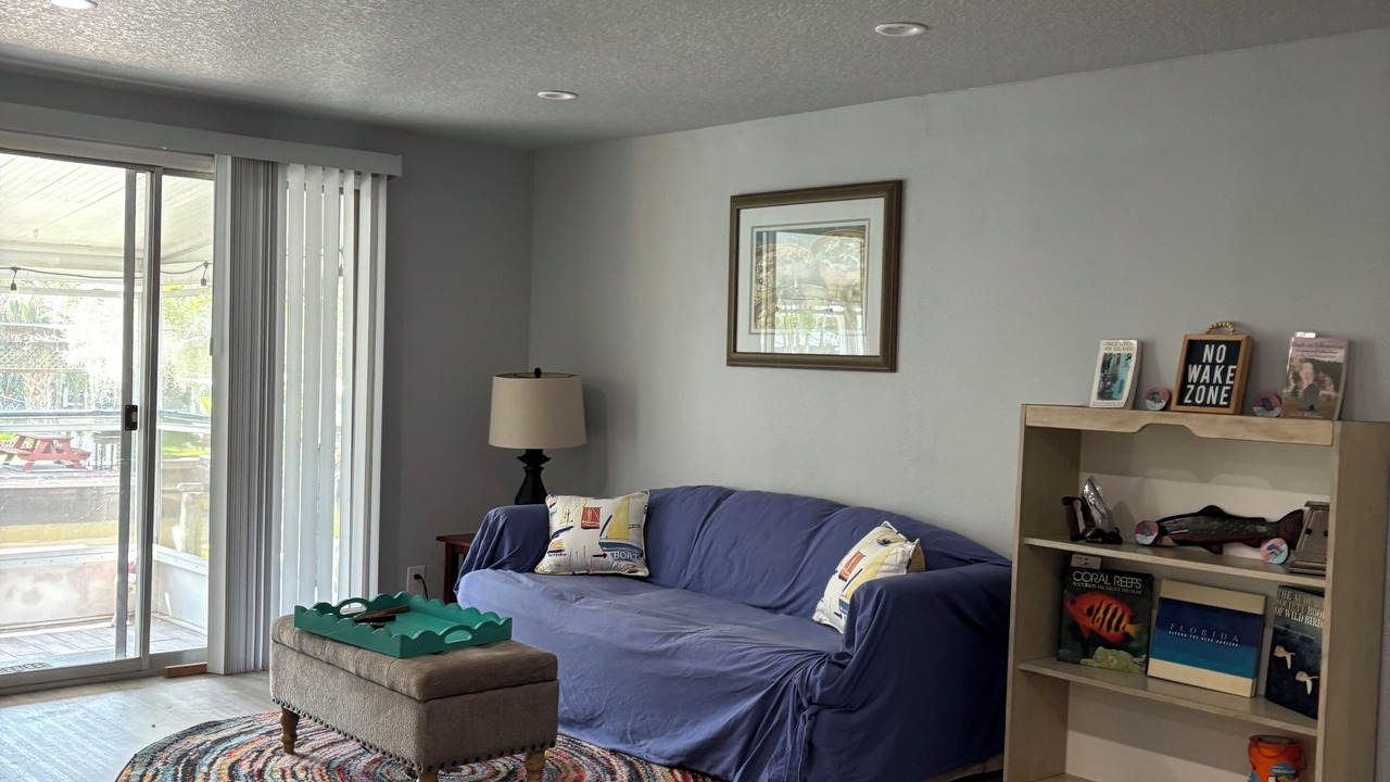 Photo of Livingroom in Lake George