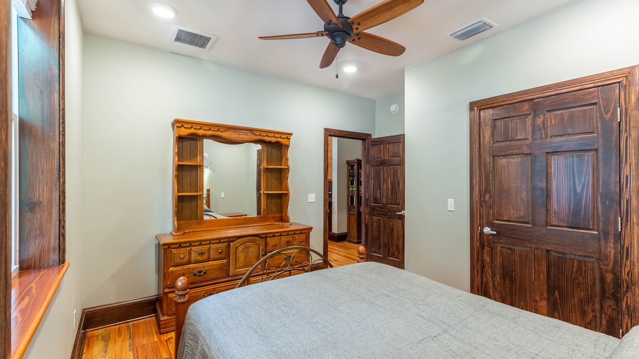 Photo of Bedroom in Weirsdale